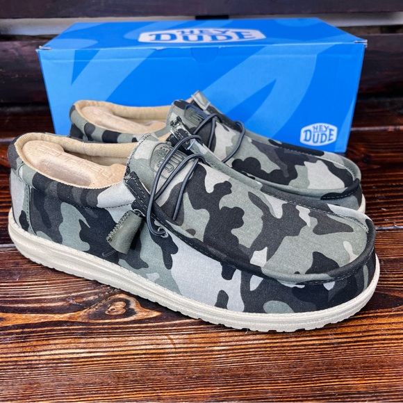 NIB Hey Dude Wally Camouflage Army Camo Slip On Shoes - Picture 2 of 9